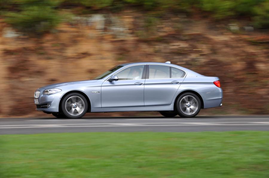  BMW ActiveHybrid 5 2012 года  (US) (фото 89 из 135)